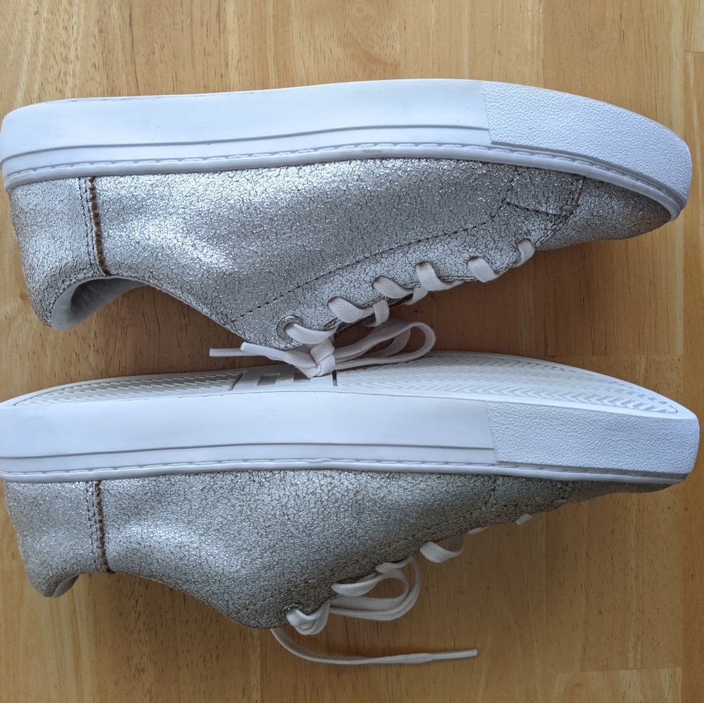 Like New Toms Silver Metallic Leather Lenox Sneakers - Picture 11 of 12